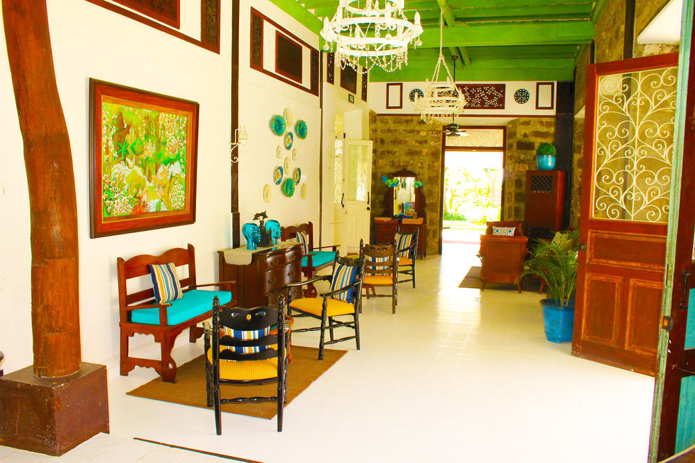 Paradores Del Castillo Taal Luaran gambar